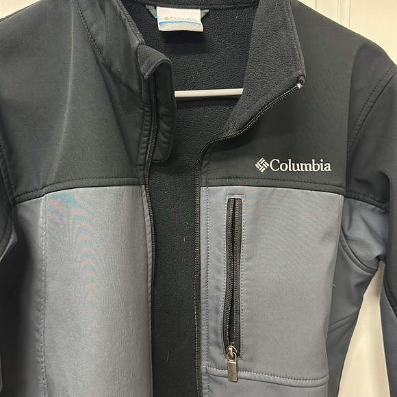 Columbia Jacket Black & Grey - Picture 2 of 5